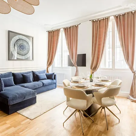 Lincoln Champs-elysees Apartment